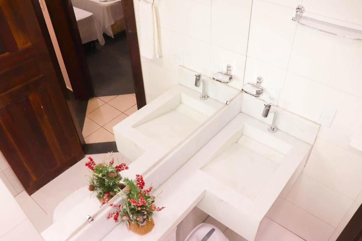 Apartamento Condominio Taperapuan Vilage 포르투세구로 외부 사진